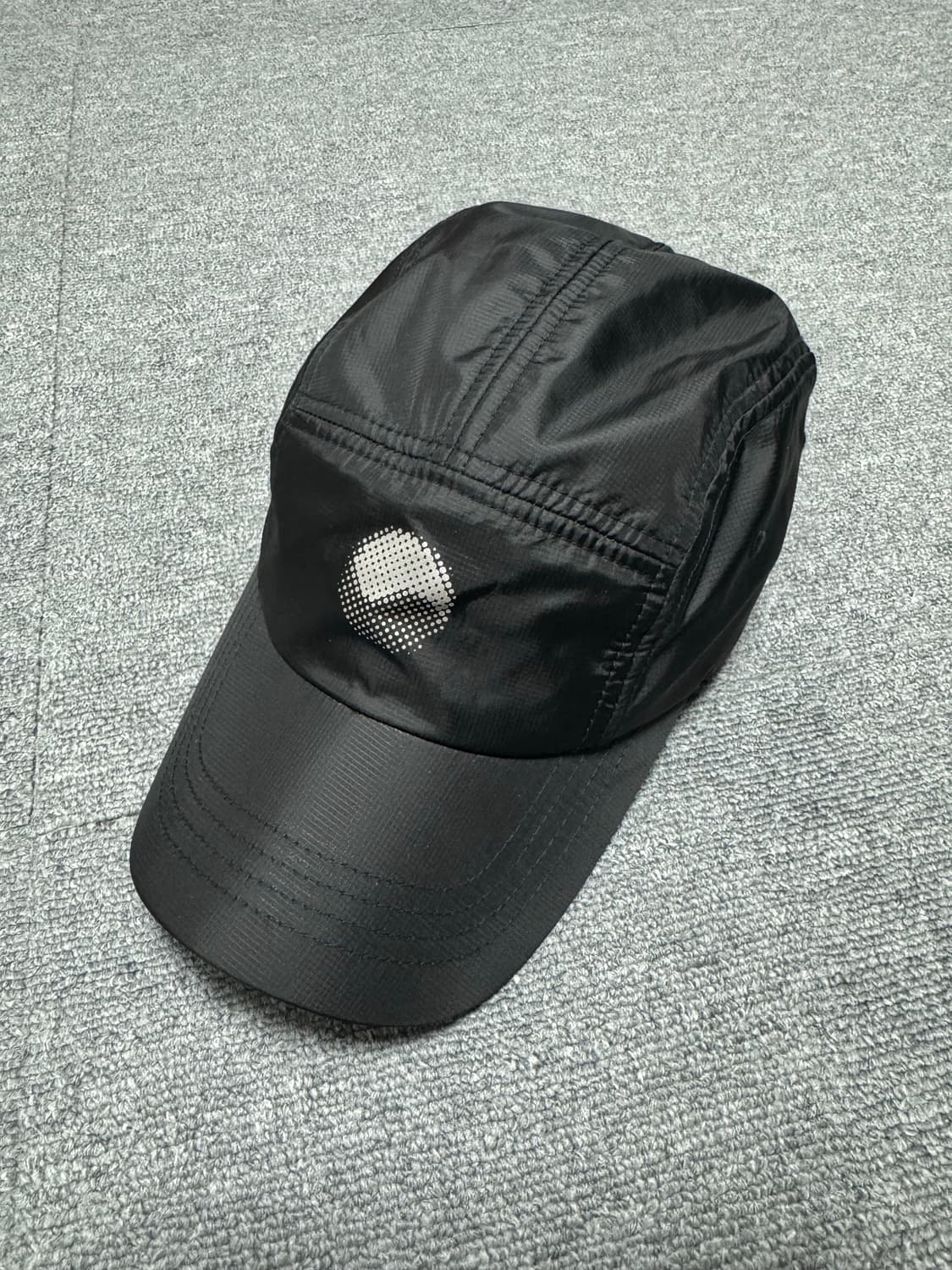 뉴발란스 익스클루시브 나일론 볼캡(free) 판매합니다 상품이미지1