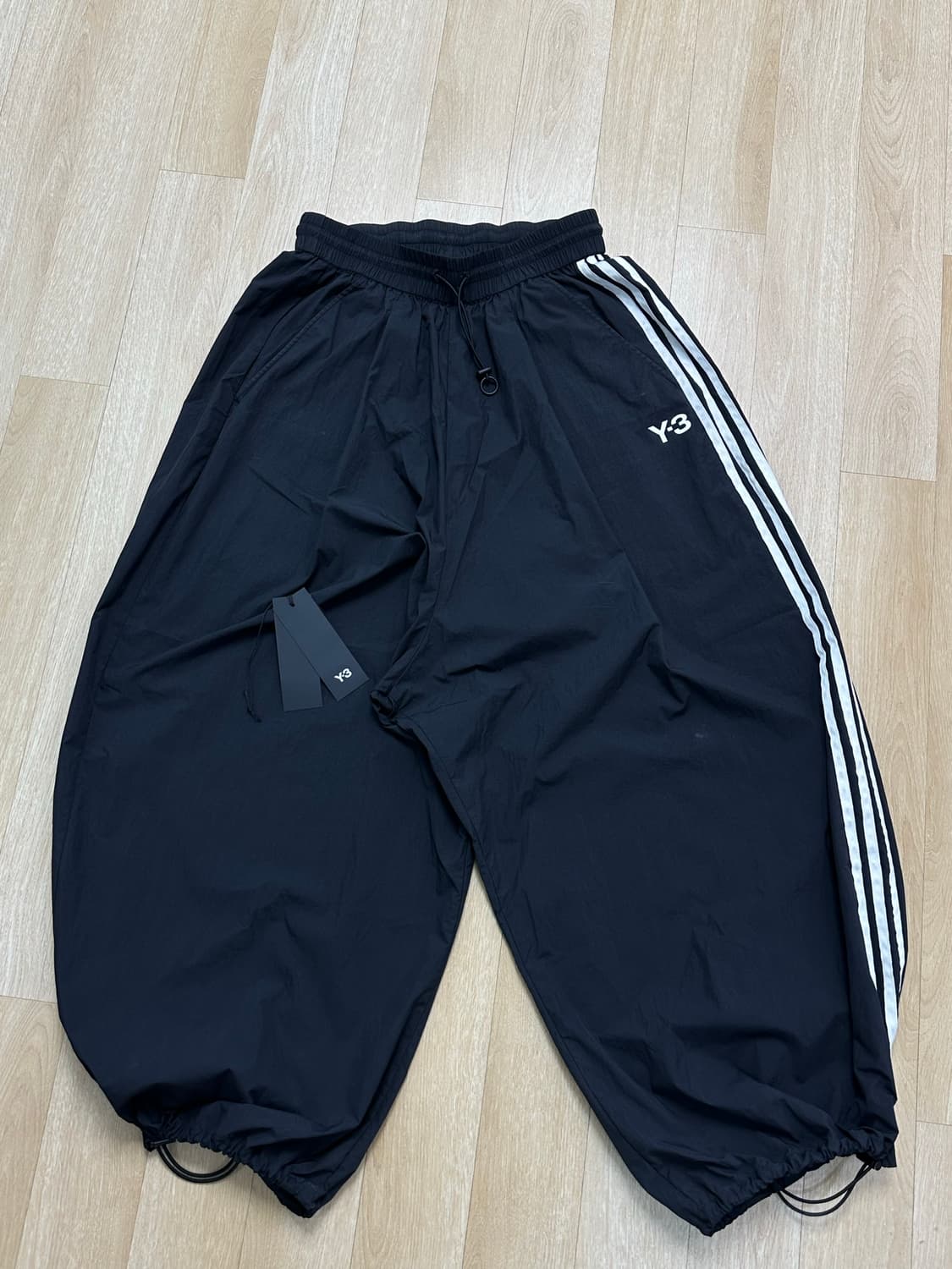 [S] Y-3 나일론 트랙 팬츠 상품이미지5