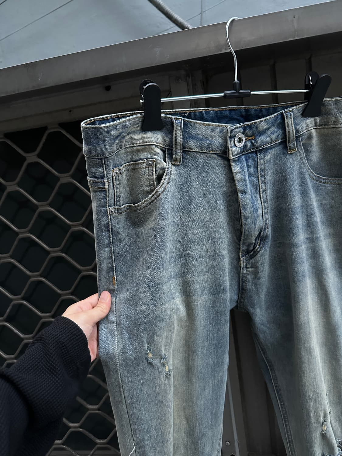 Vintage yellow washing destroyed jeans 상품이미지2