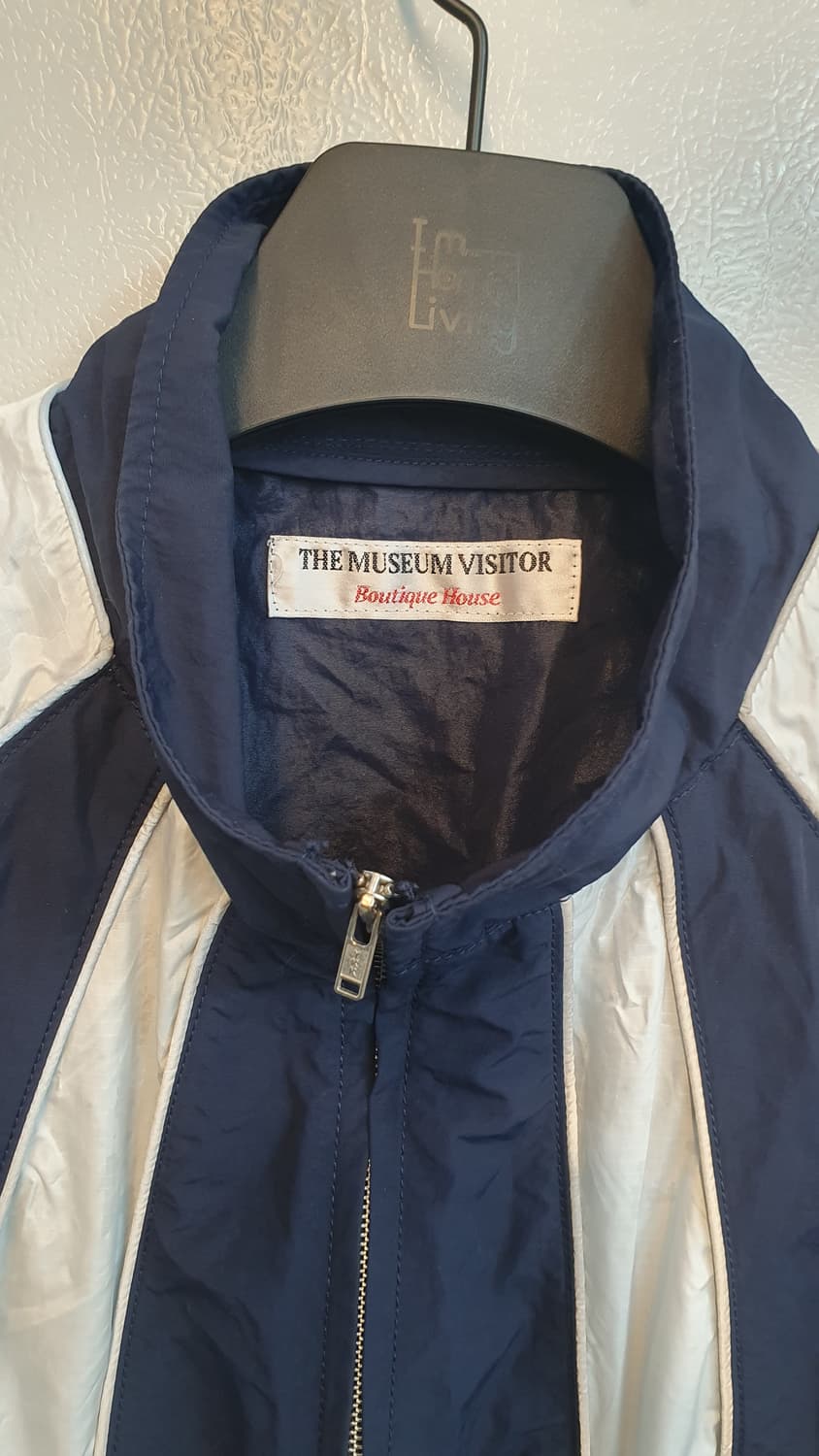 더뮤지엄비지터 윈드브레이크바람막이점퍼 M 상품이미지4