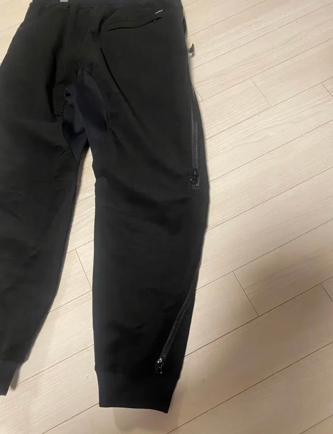 쉐도우프로젝트 블랙패치 지퍼조거팬츠 상품이미지5