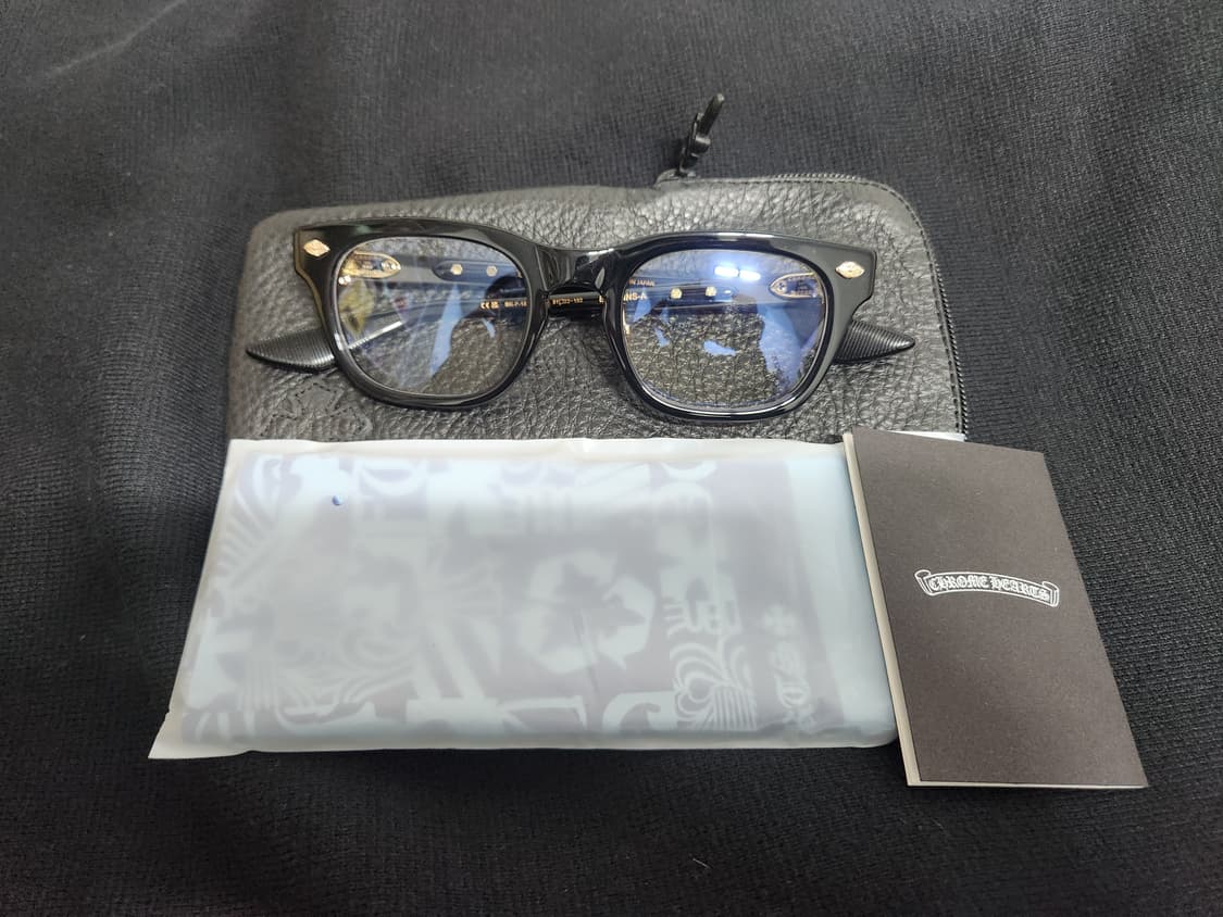 크롬하츠 배긴스a 블랙 골드 판매합니다. 상품이미지1