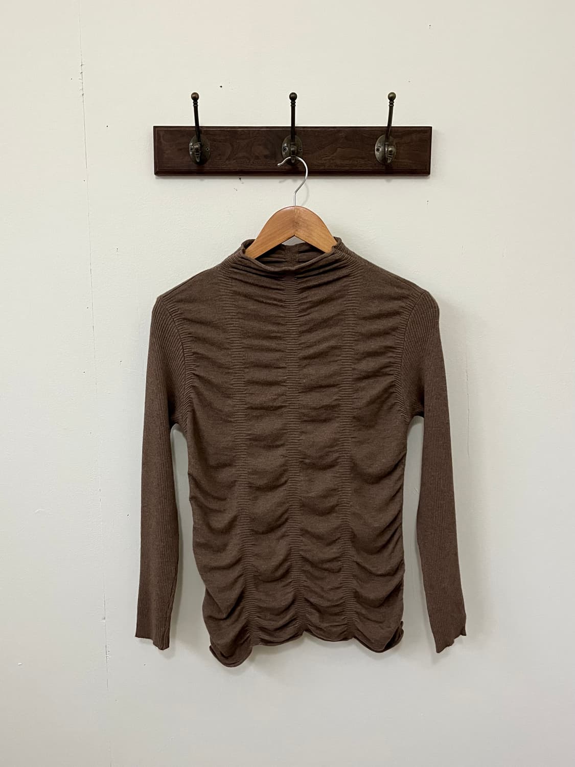 vtg 실루엣 셔링 터틀넥 상품이미지2