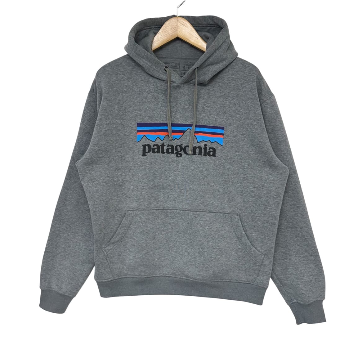 파타고니아 빅로고 후드티 상품이미지1