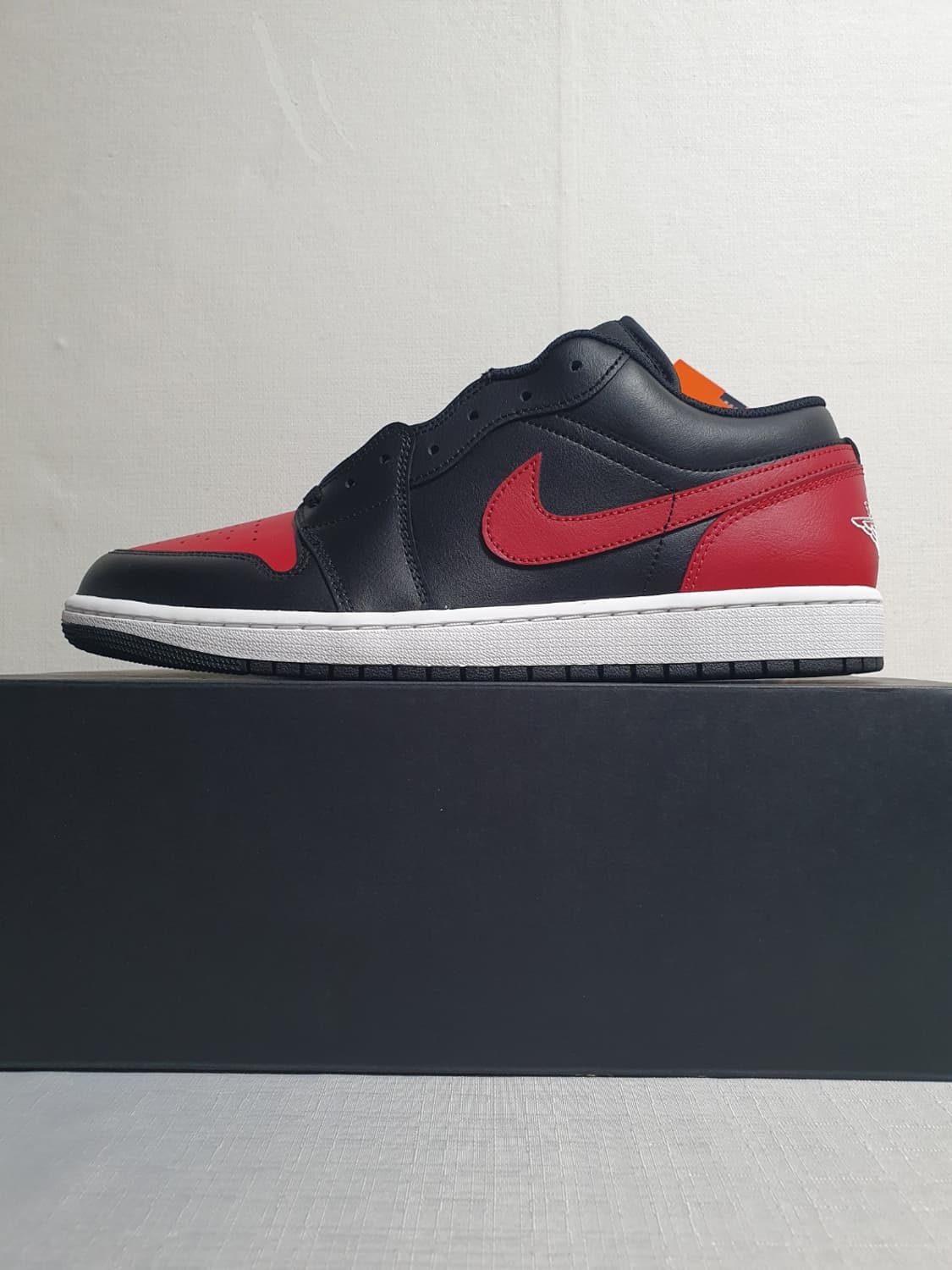 🖤 [새상품/정품] 나이키 에어조던1 로우 B/R 300mm  상품이미지3