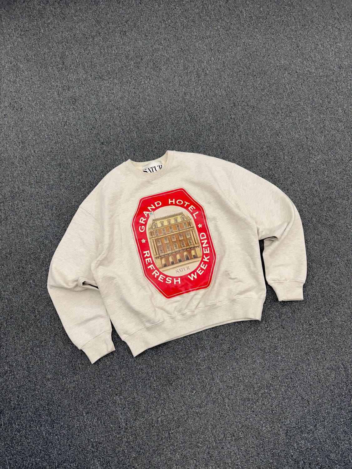 M)SATUR 빈티지 호텔 프린팅 스웻셔츠 상품이미지2