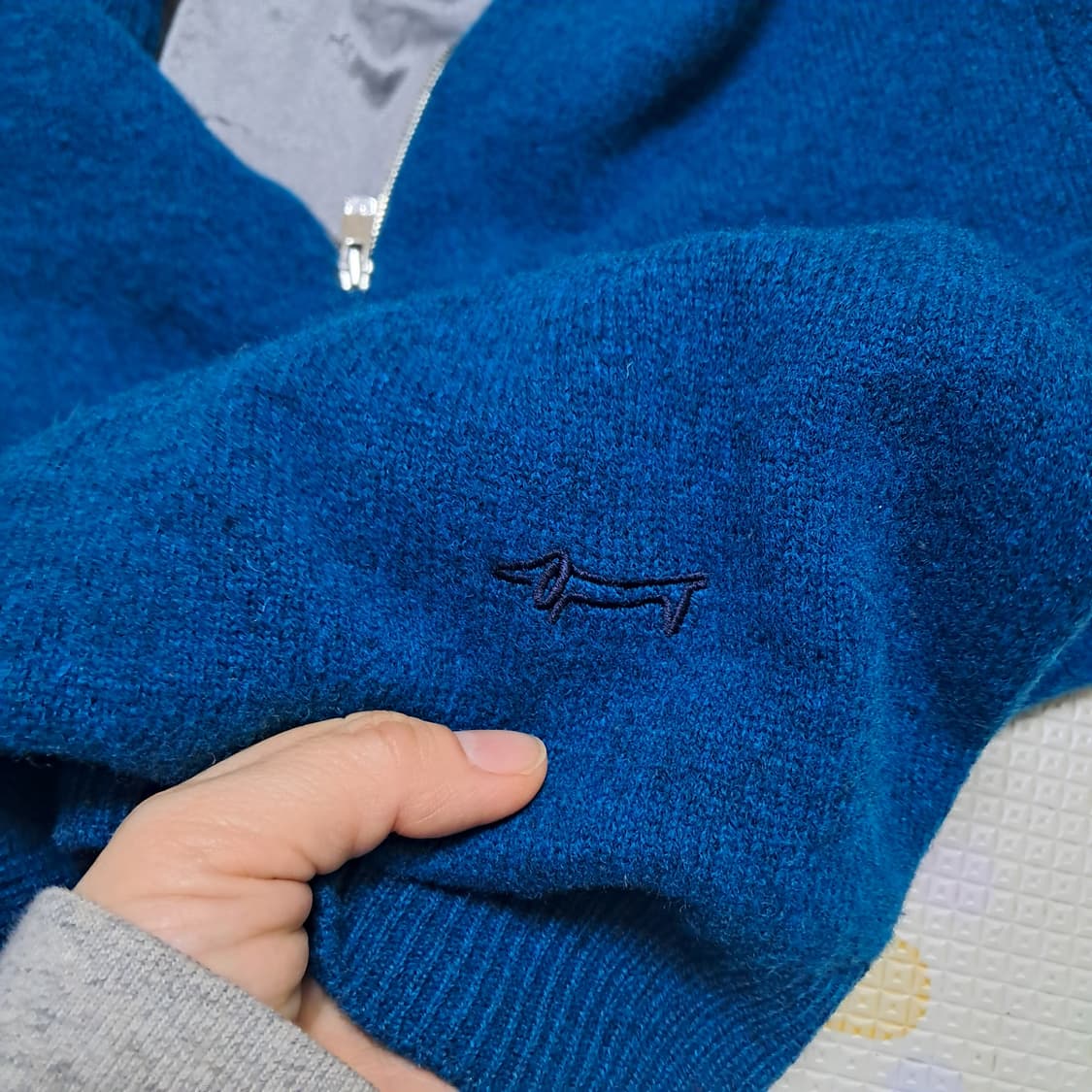 루이까스텔 남성 방풍 모100% 하프집업 니트 100 상품이미지7