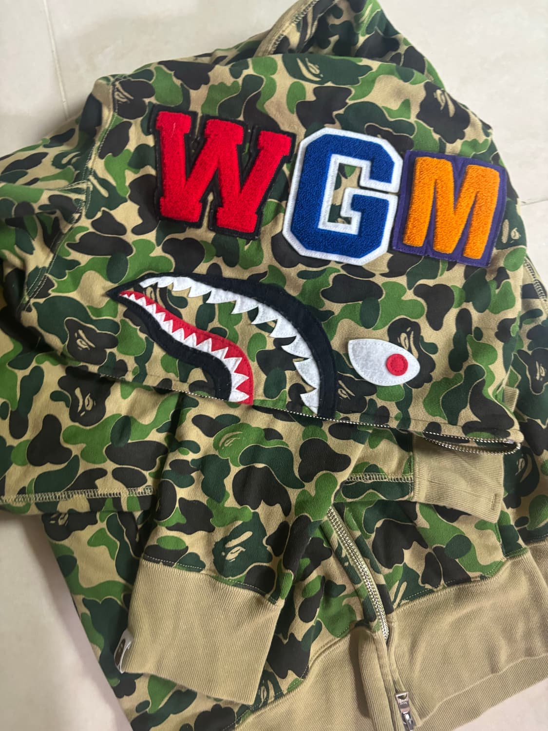 Bape 베이프 샤크 후드집업 상품이미지4