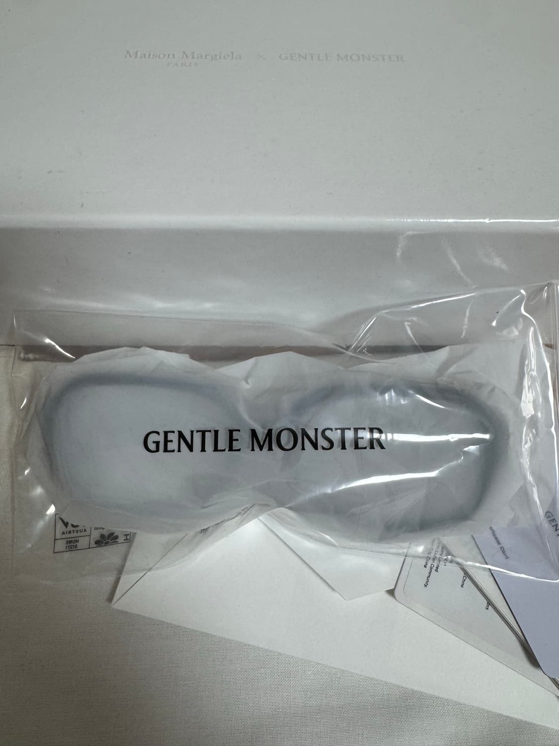 젠틀몬스터 마르지엘라 mm212 상품이미지8