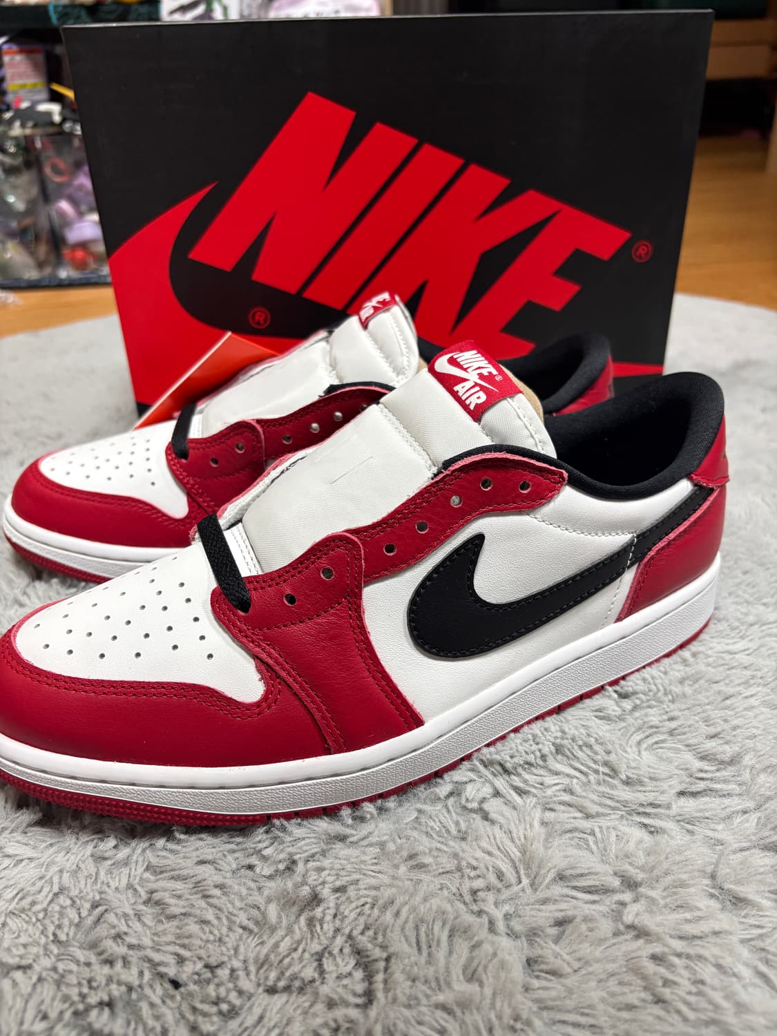 새상품) 나이키 에어 조던1 로우 OG 시카고 275 상품이미지3
