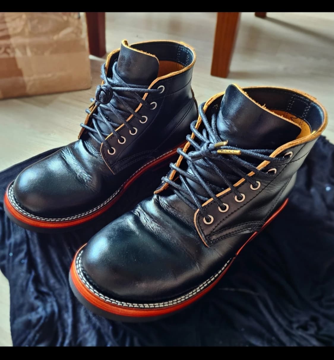 블랙 차심 소가죽 굿이어웰트 부츠 270~275 상품이미지1