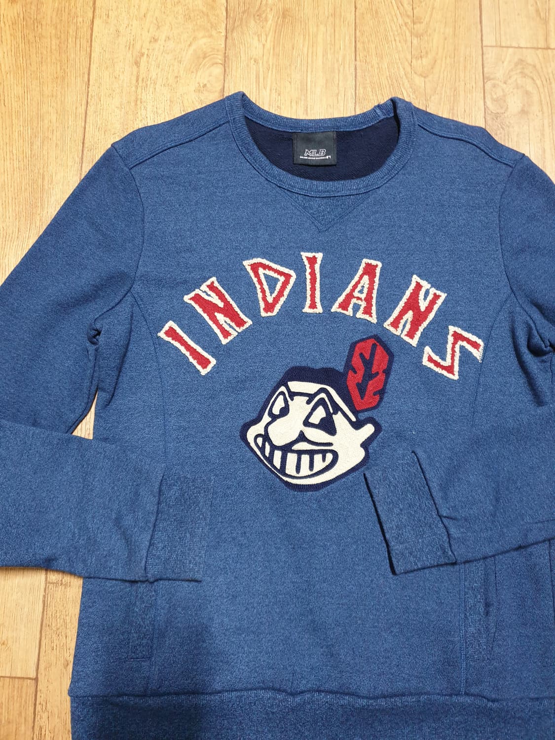 1174 MLB 맨투맨티 95 사이즈입니다 상품이미지4