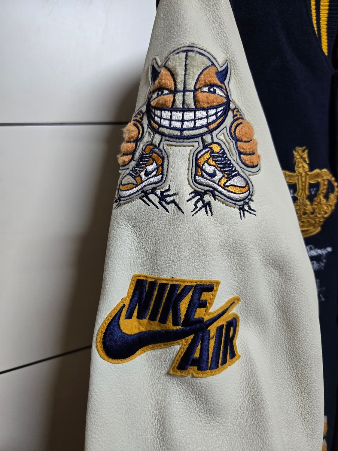 나이키 남성 덩크 하이 바시티 자켓 상품이미지4