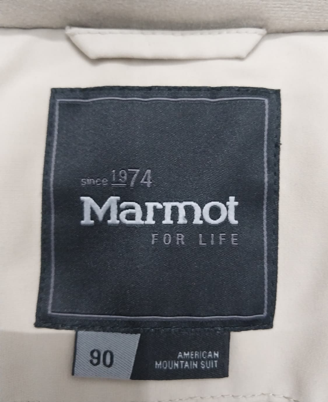 마모트 아이보리 여성 패딩 90 (후드털분실) (66반까지) 상품이미지4