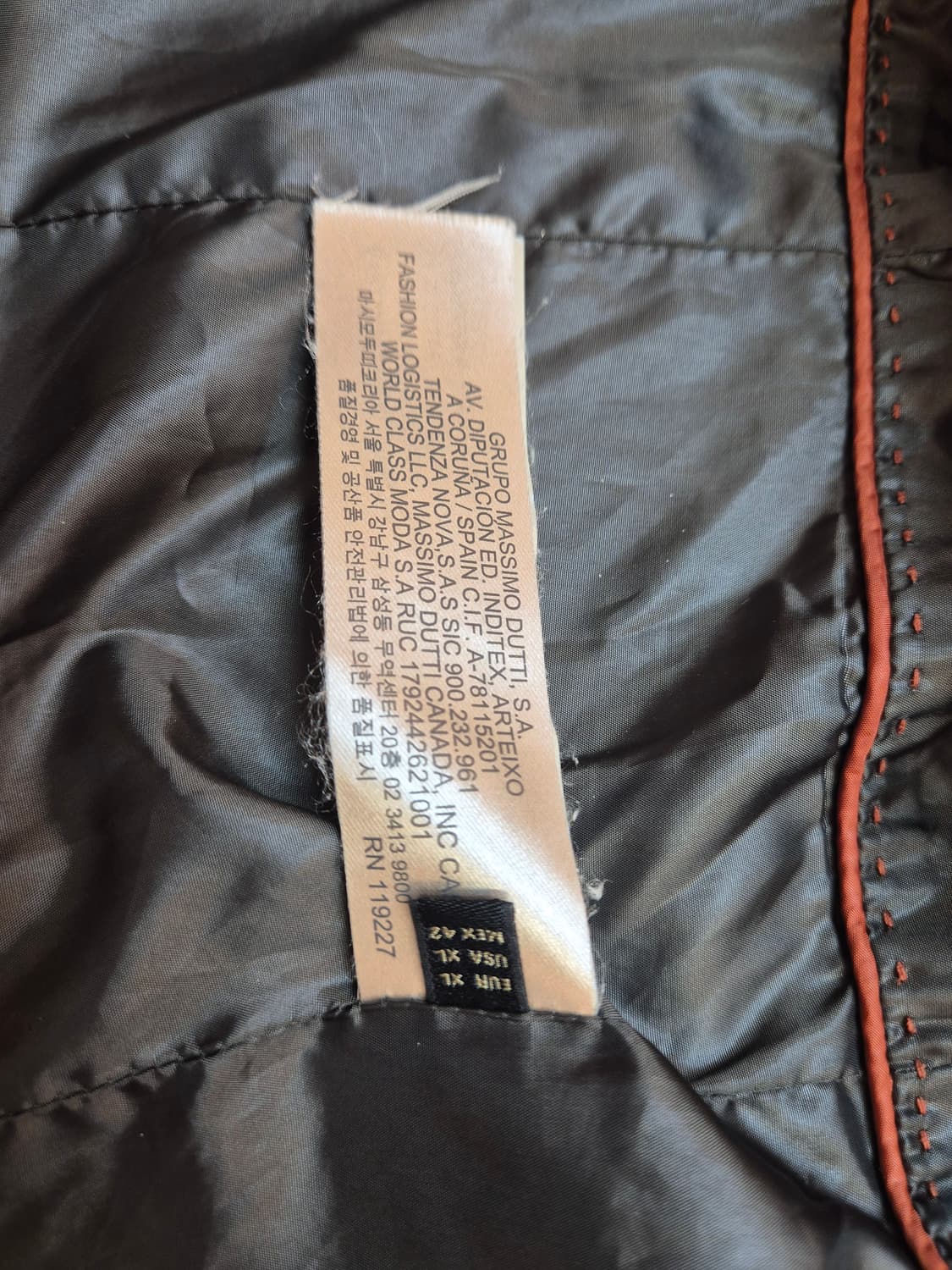 Massimo Dutti 카키색 자켓 XL 사이즈입니다. 넉넉한 핏으로  상품이미지9