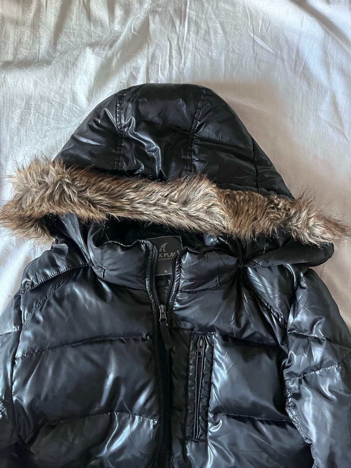 Glossy Black Fur Puffer Jacket 상품이미지3