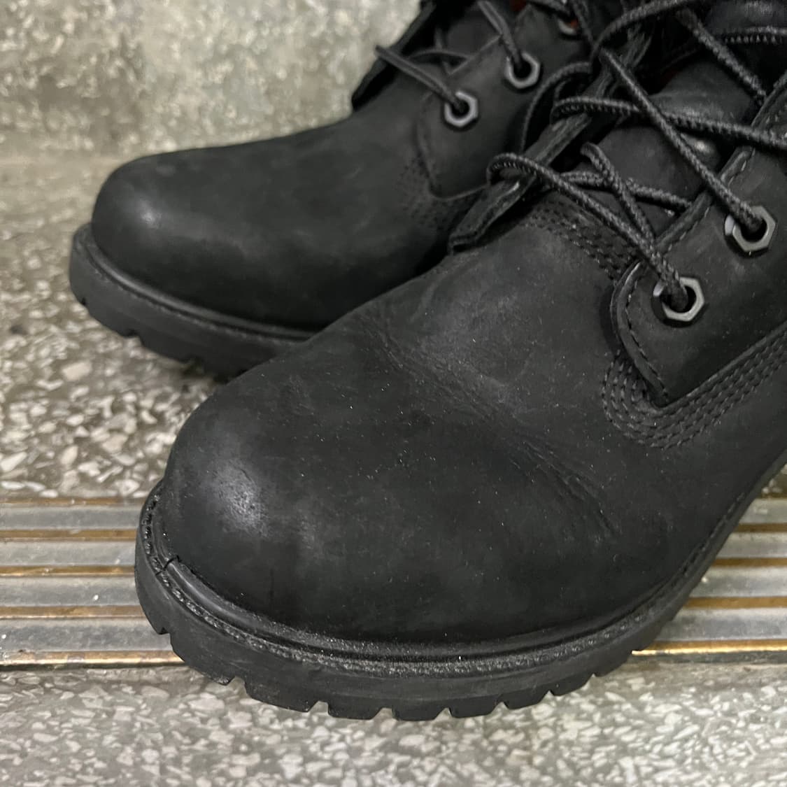 팀버랜드 6인치 프리미엄 워터프루프 블랙 부츠 상품이미지5