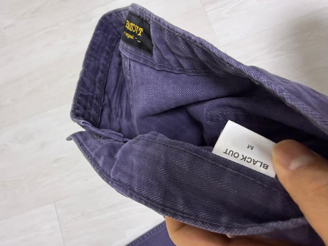 블랙아웃 바지m 상품이미지2