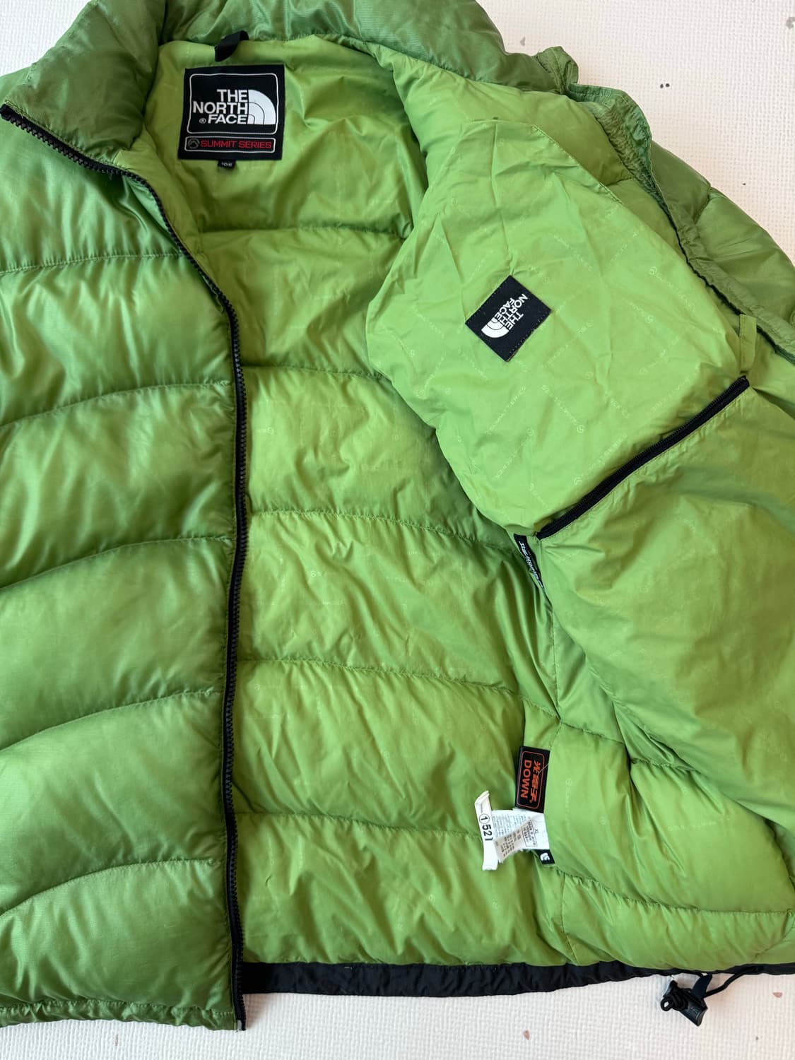 노스페이스 아콘카구아 라임컬러 패딩 XL 상품이미지4