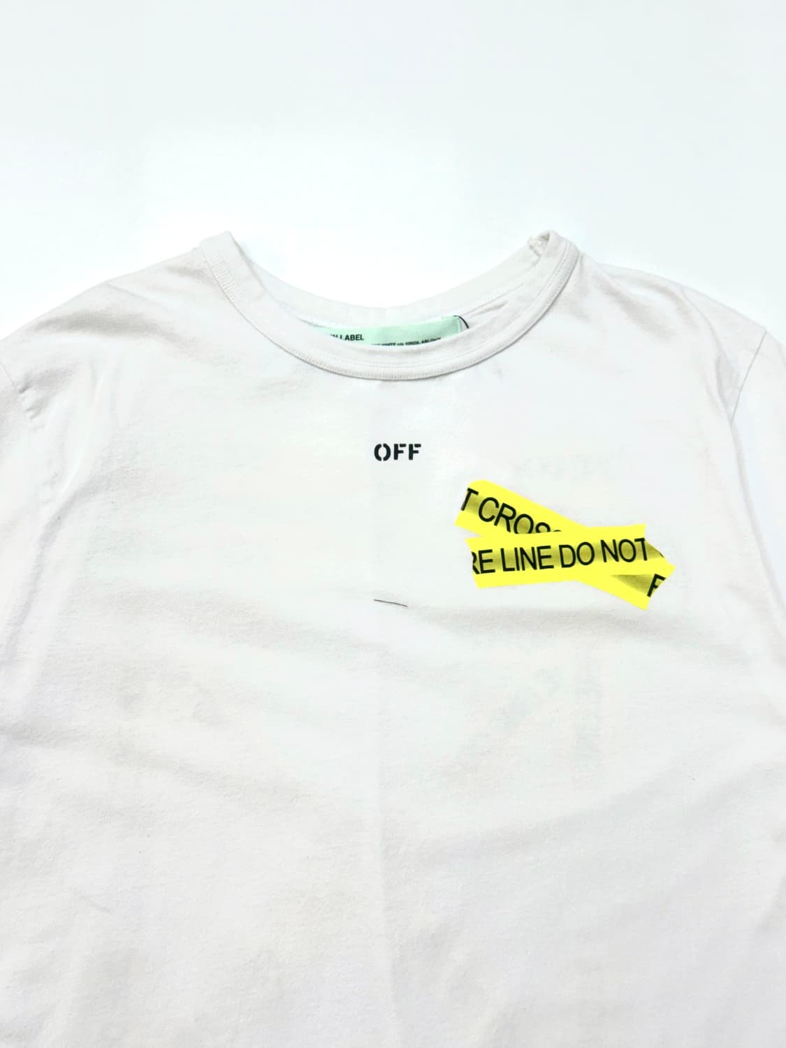 Off white 오프화이트 파이어 테이프 애로우 화이트 반팔 티셔츠 상품이미지4