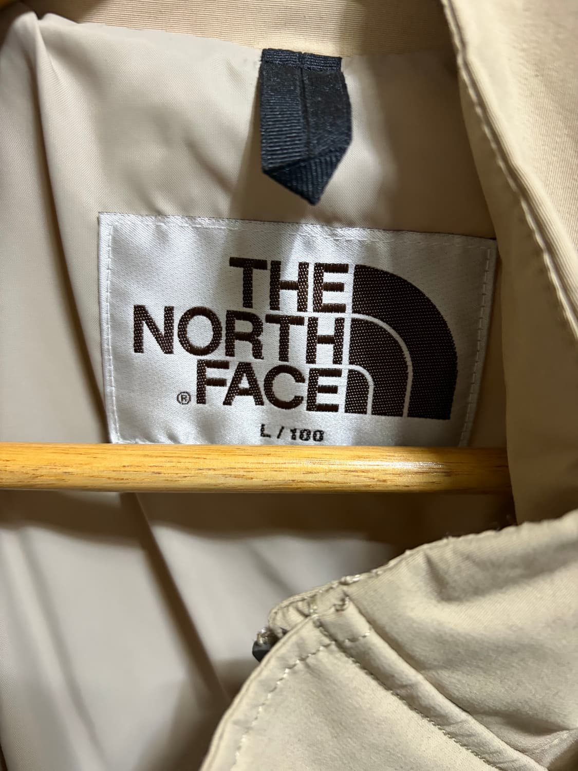 노스페이스 바람막이 상품이미지3