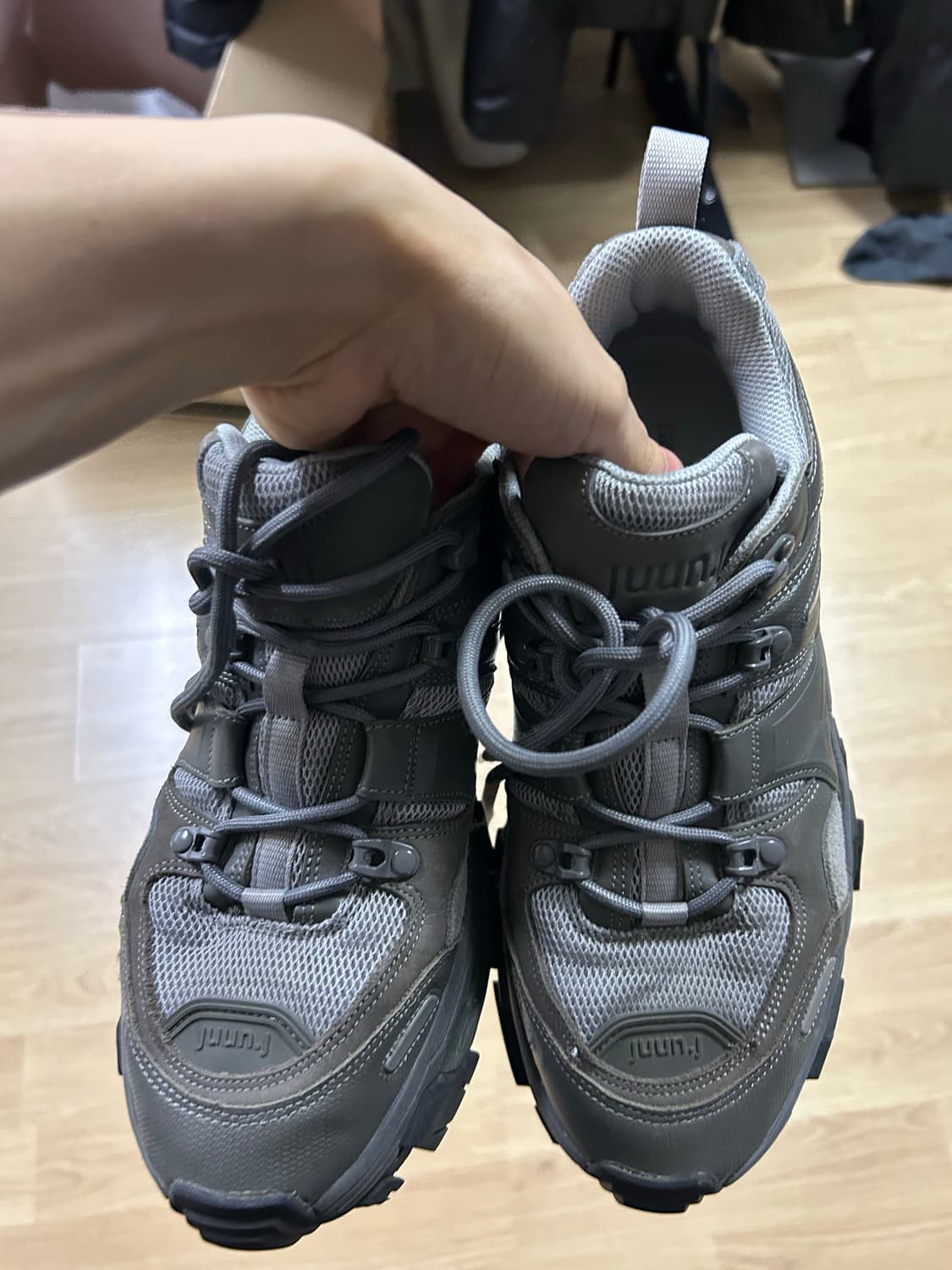 준지 스니커즈 260 상품이미지1