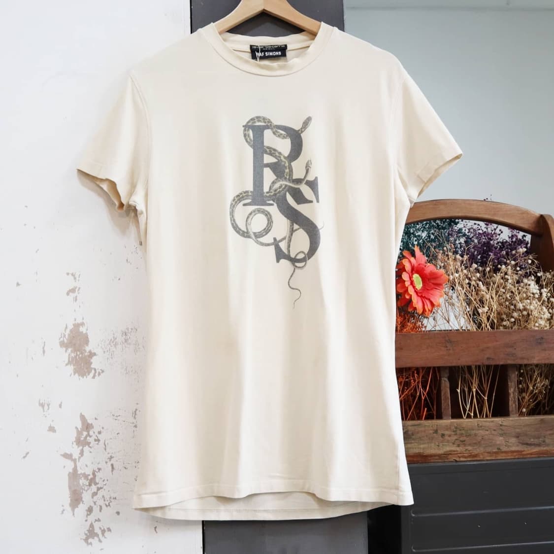 라프시몬스 x 꼬로꼬소모 하프티셔츠 상품이미지1