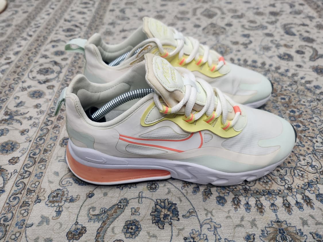 나이키 에어맥스 270 리액트 240mm 상품이미지4