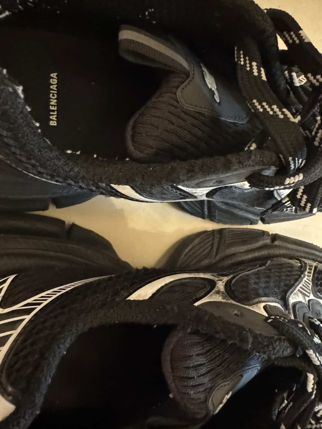 발렌시아가 3XL 스니커즈 블랙 화이트 상품이미지6