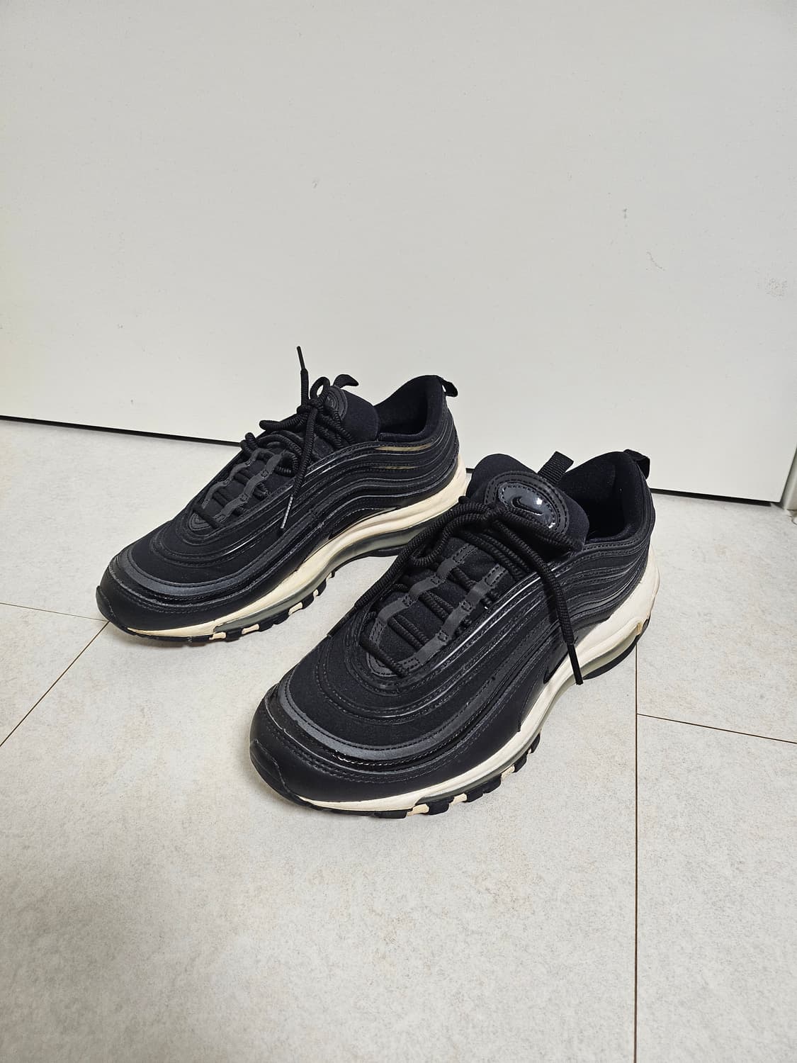나이키 에어맥스 97
 상품이미지2