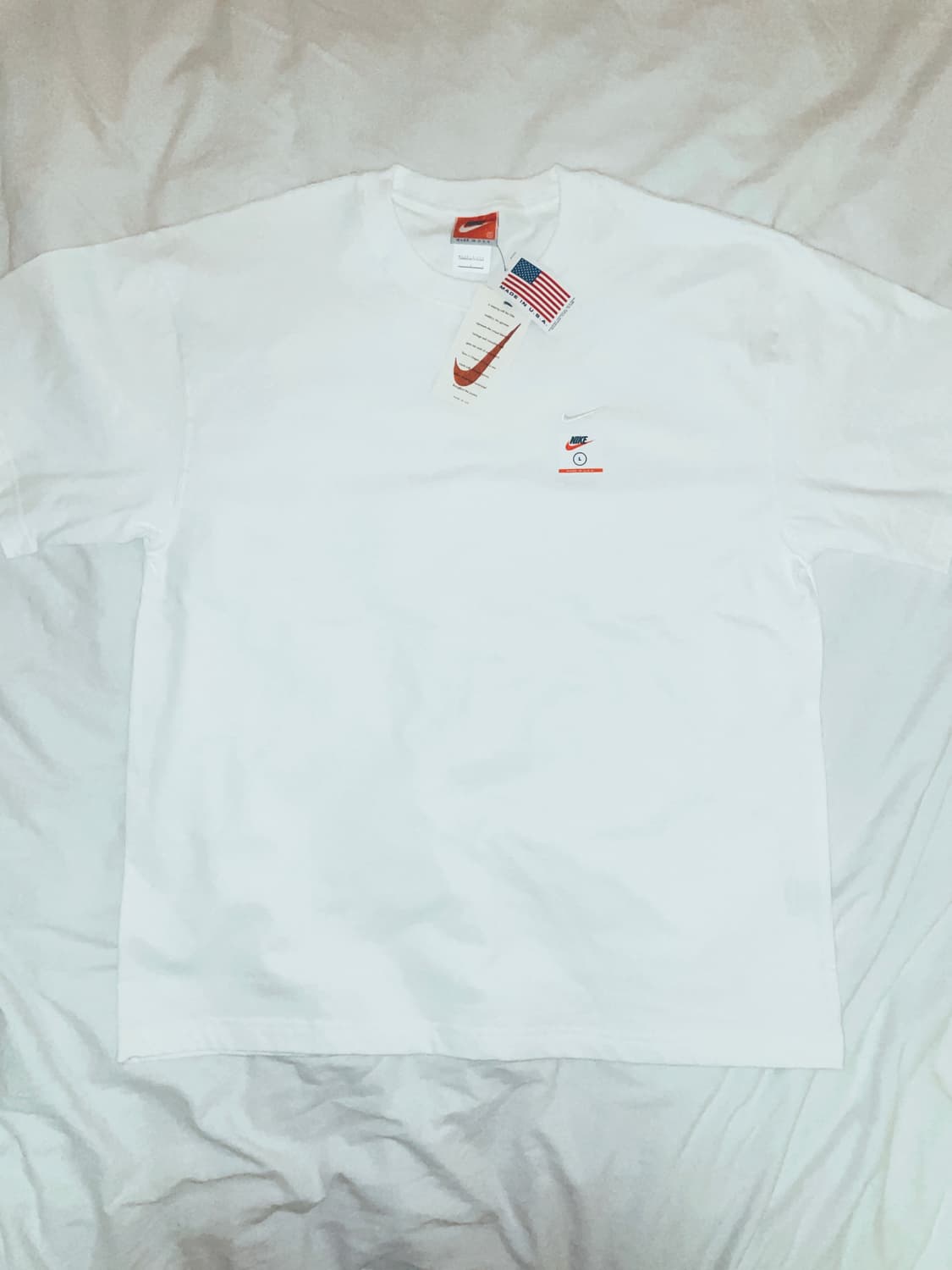 Nike made in USA white tshirt size L 상품이미지1