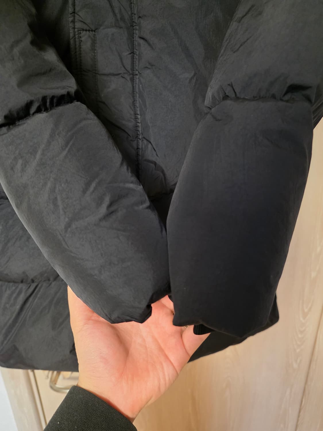 21FW 스톤아일랜드 크링클랩스 롱 패딩 L사이즈 상품이미지3