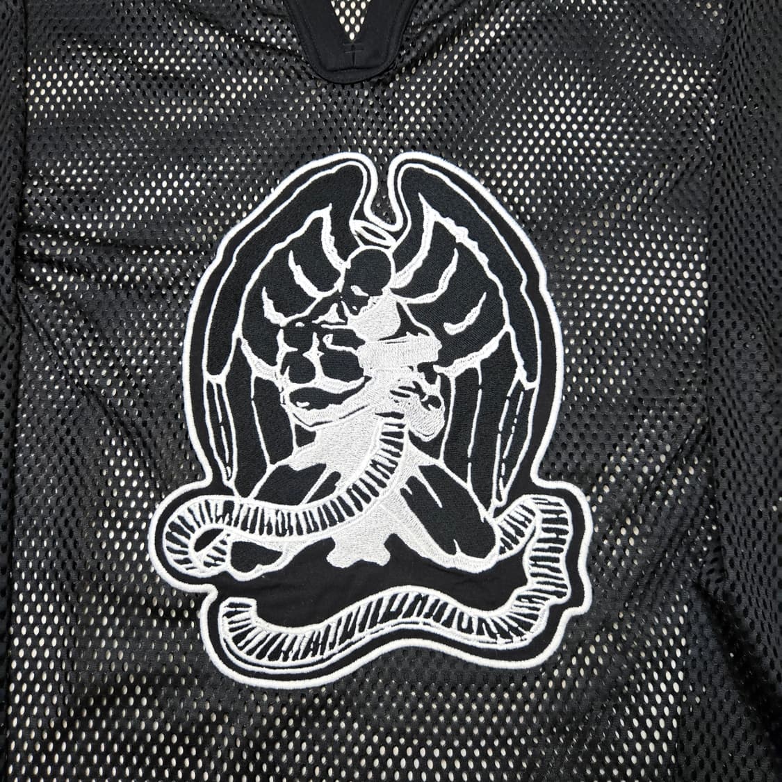 아워레가시 x 데님 티어스 x 투팍 하키 마이티 메쉬 저지 상품이미지3