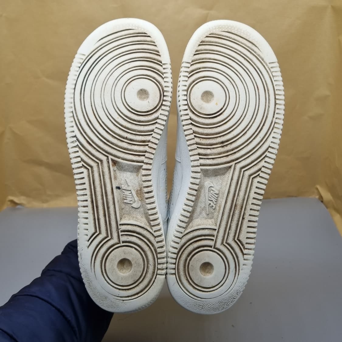 나이키 에어포스1 로우 남성운동화260  상품이미지3