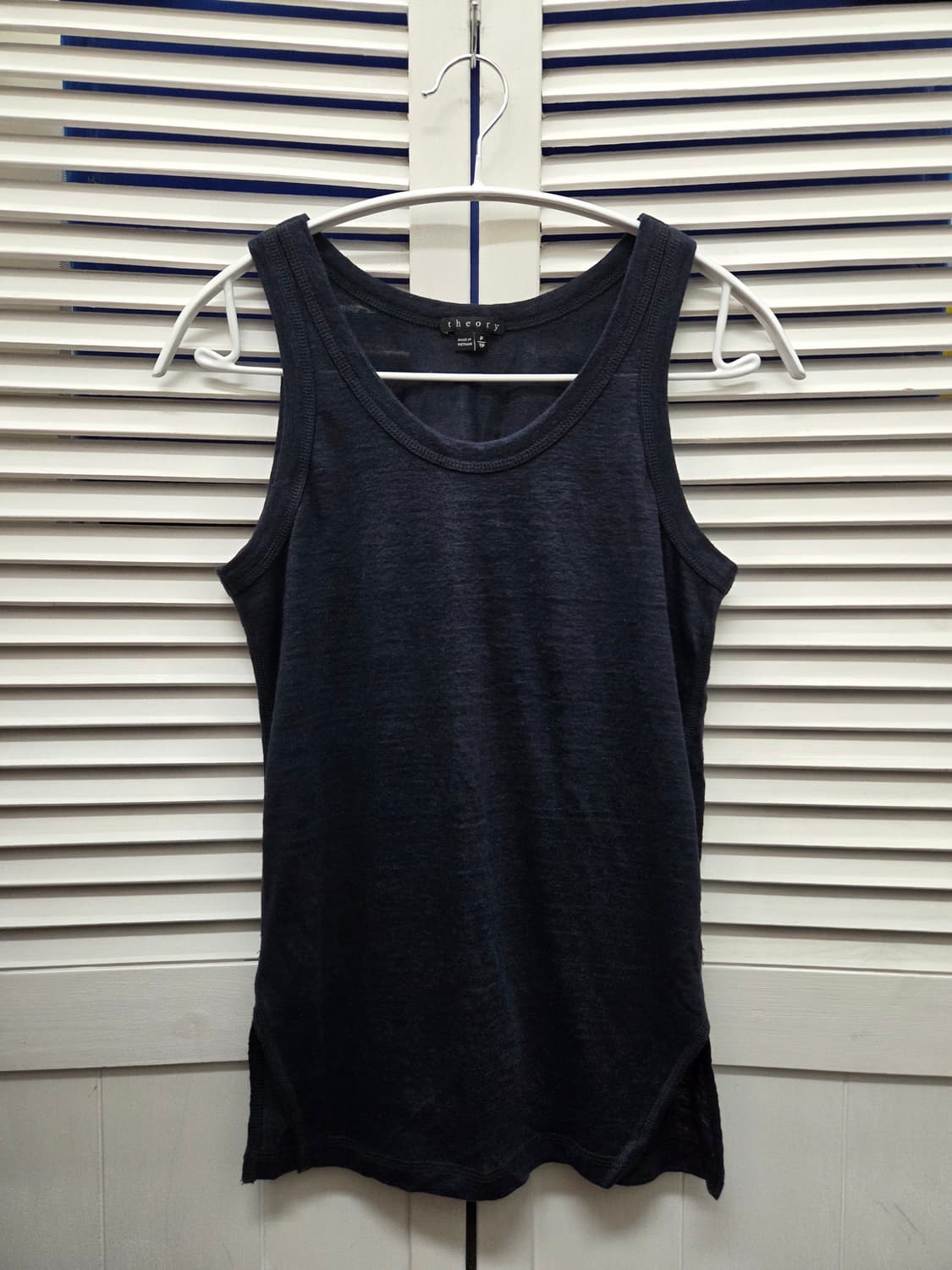 띠어리 린넨 슬리브리스 나시 상품이미지1