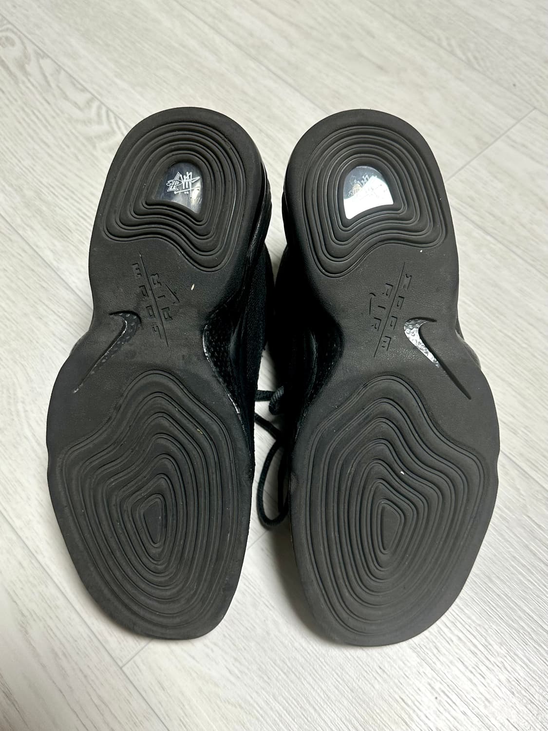 나이키 스투스 에어페니2 블랙 260 상품이미지4