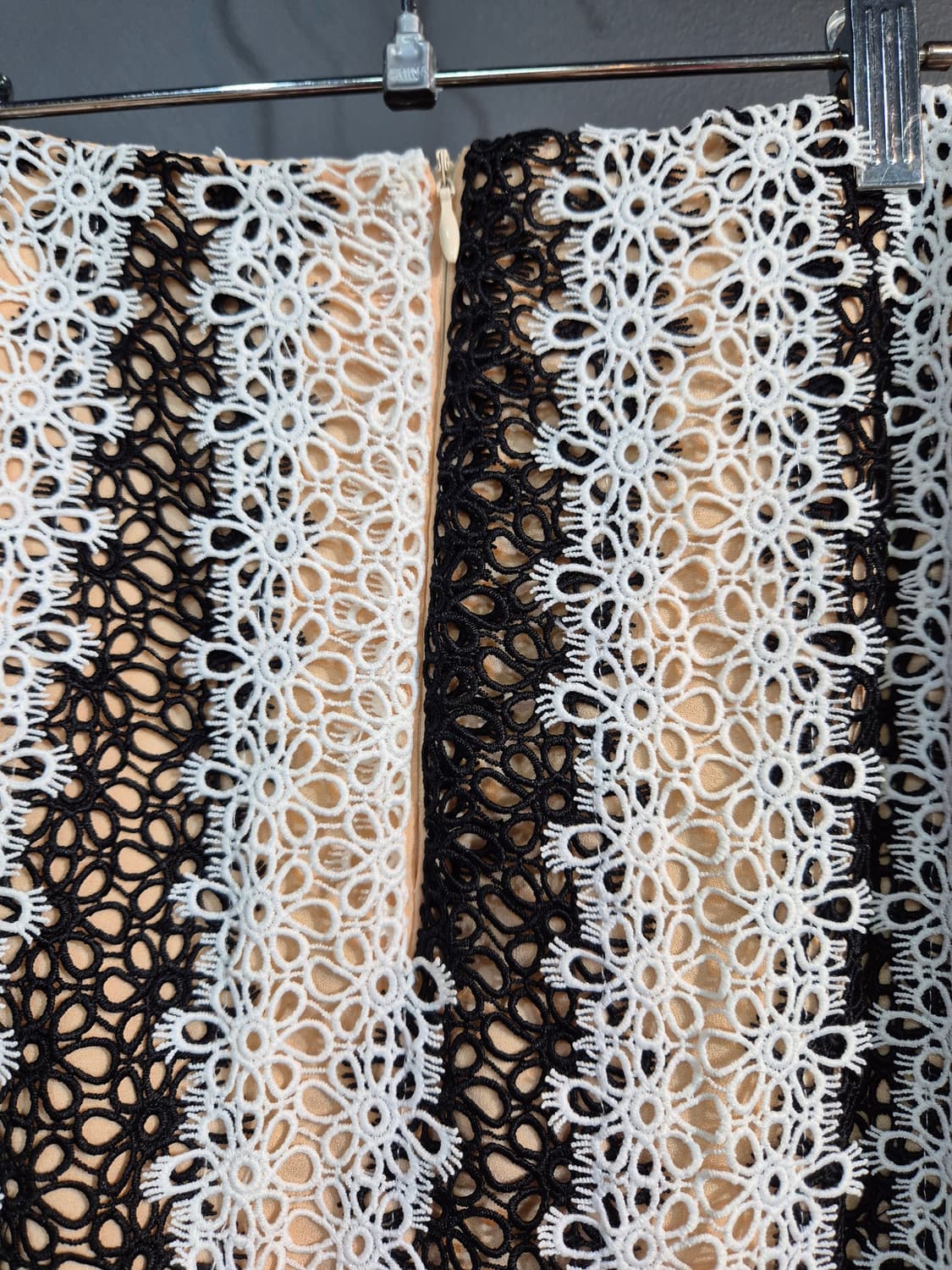 블랙&화이트 레이스 롱 스커트 55 66 상품이미지6