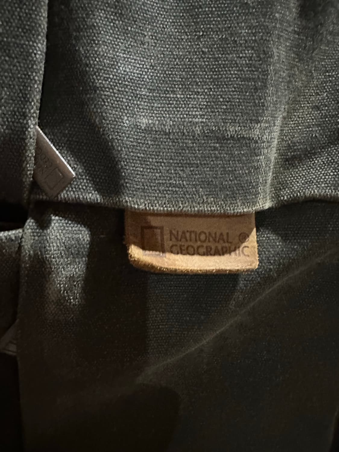 내셔널지오그래픽 NG A5270 미디엄 카메라백팩 상품이미지4