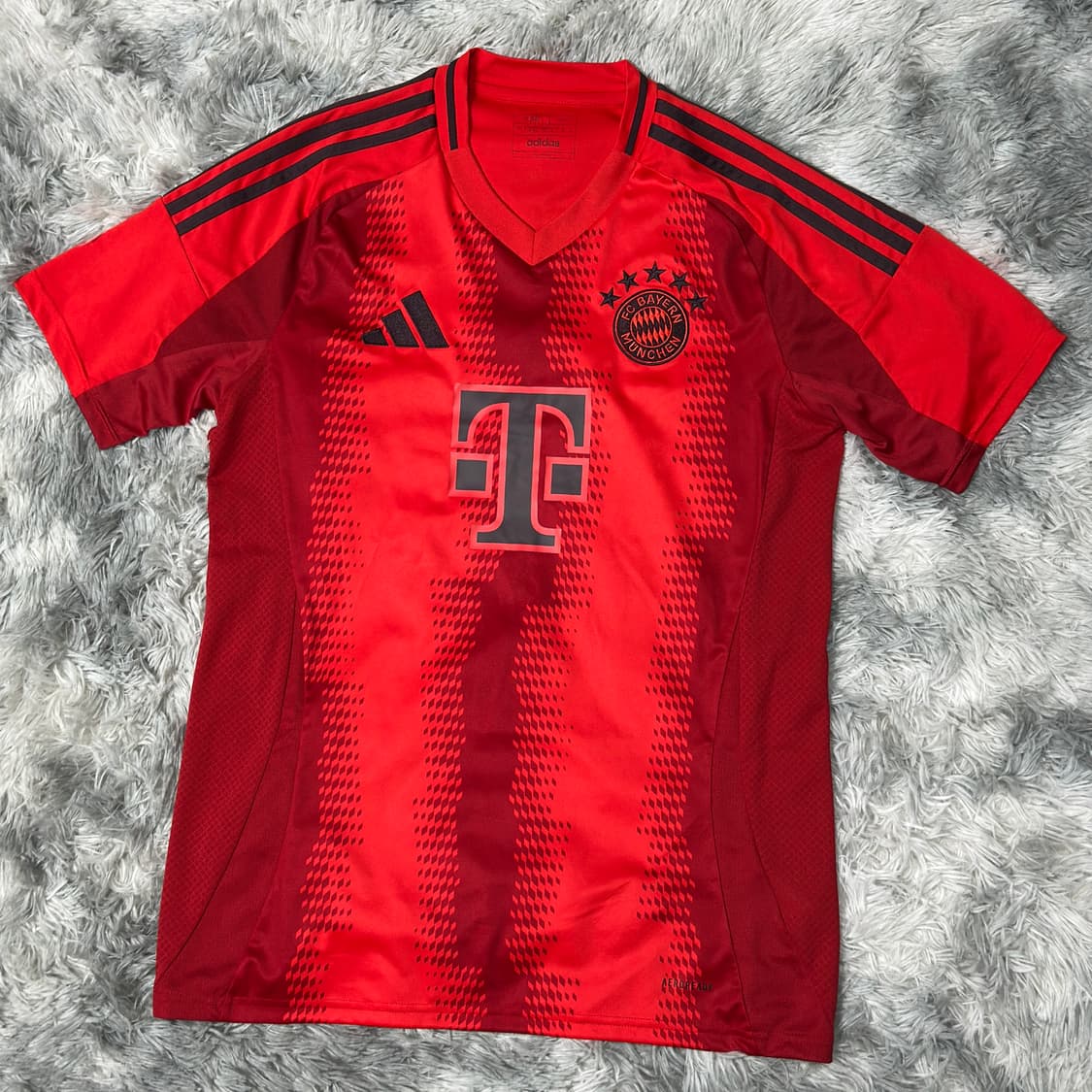 아디다스 바이에른 뮌헨 24-25 홈저지 L 상품이미지1