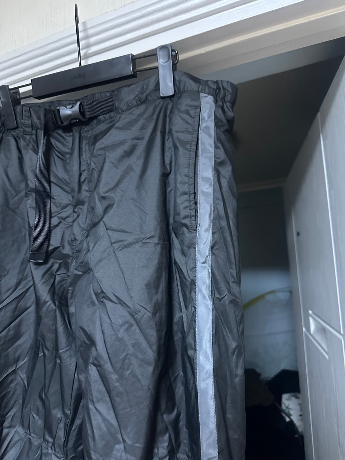 [M] 재팬 유니클로 사이드 라인 트랙 팬츠 상품이미지2