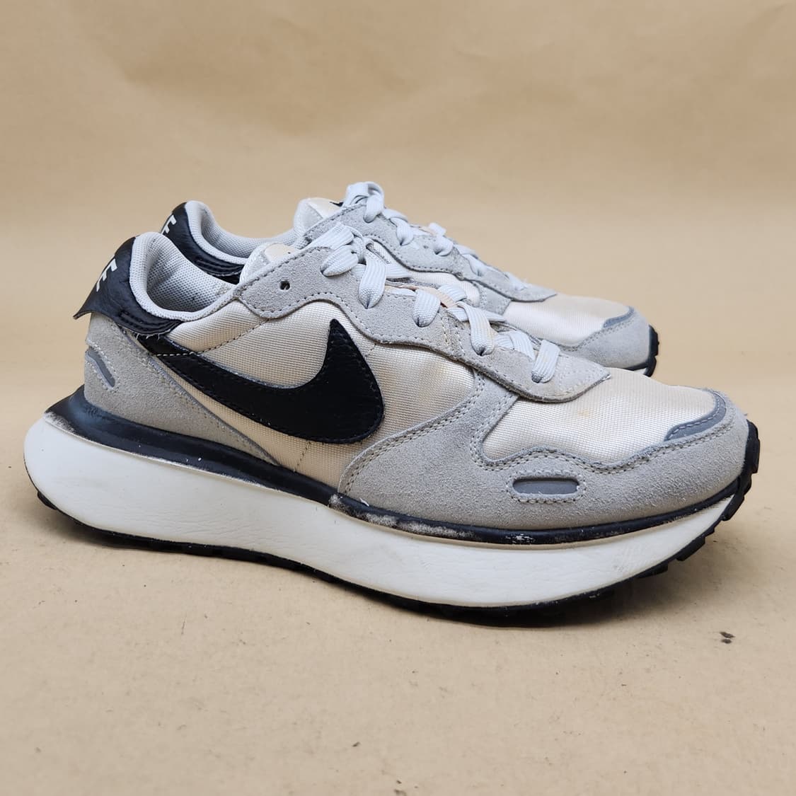 나이키 피닉스 와플 운동화240 상품이미지1