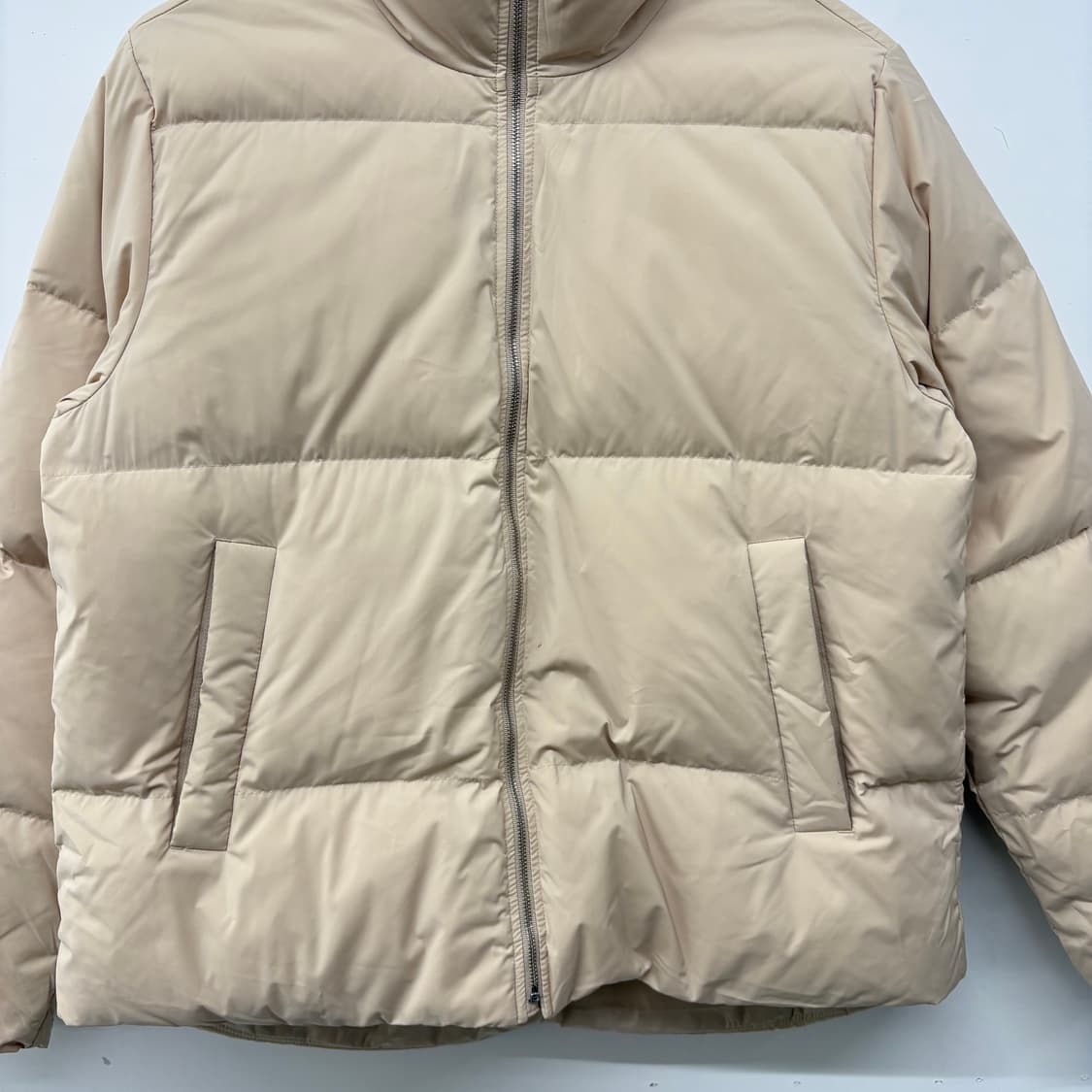 띠어리 베이지 패딩 점퍼 여/S 상품이미지2