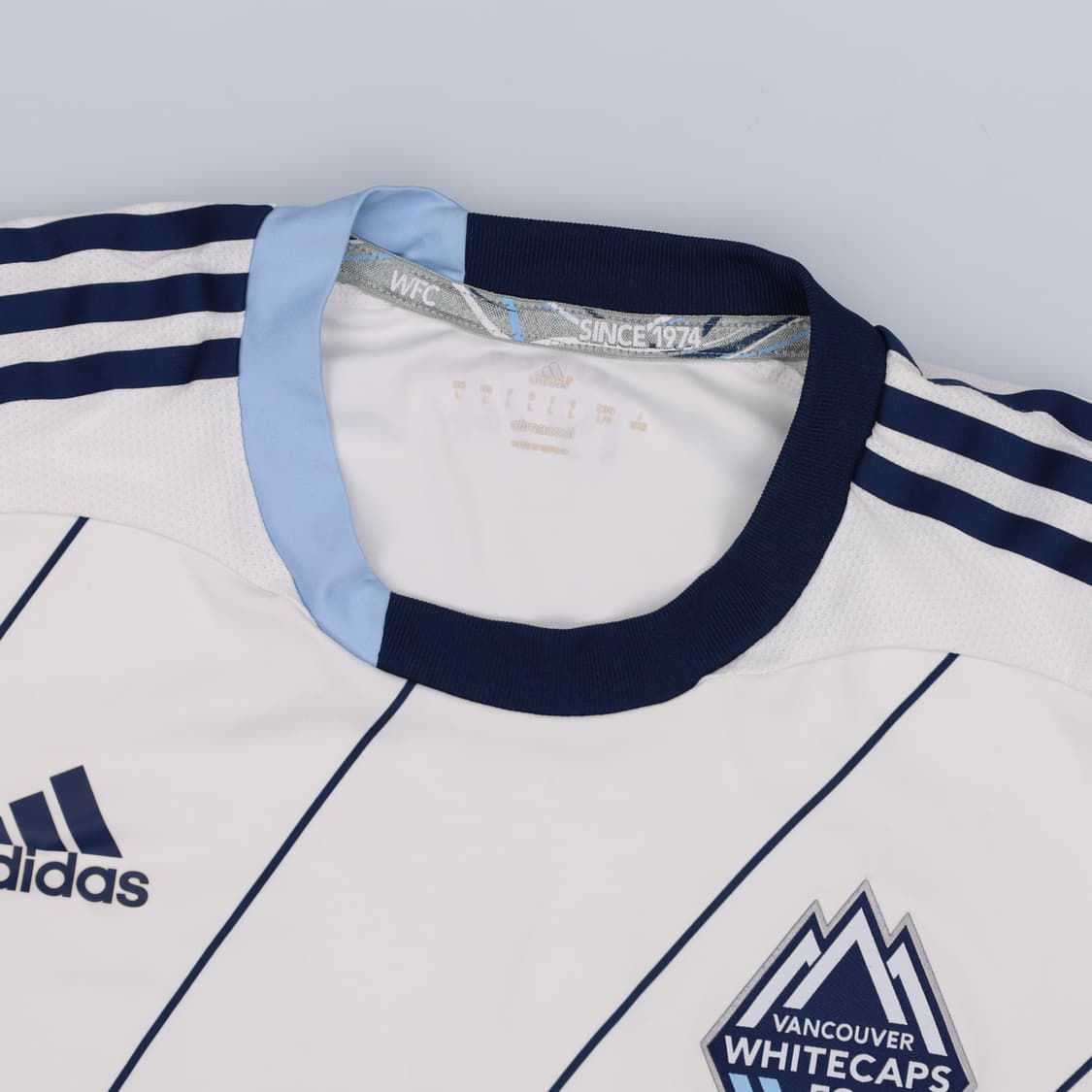 L 아디다스 벤쿠버 화이트캡스 유니폼 0319H1 상품이미지5