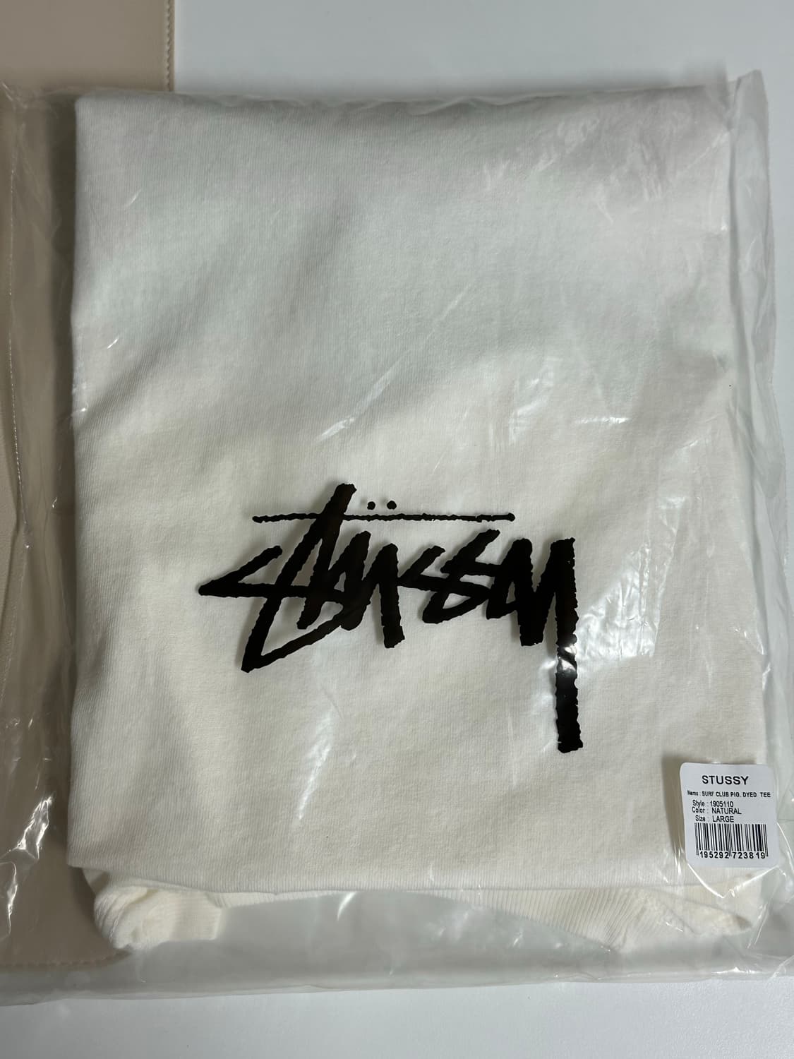 [L] 스투시 서프 클럽 티셔츠 피그먼트 다이드 화이트 상품이미지5