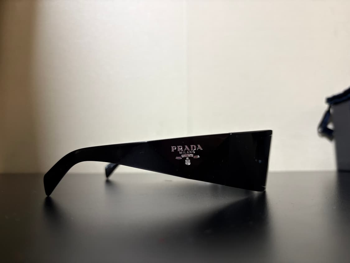 프라다 심볼 선글라스 블랙a19 풀박 상품이미지6