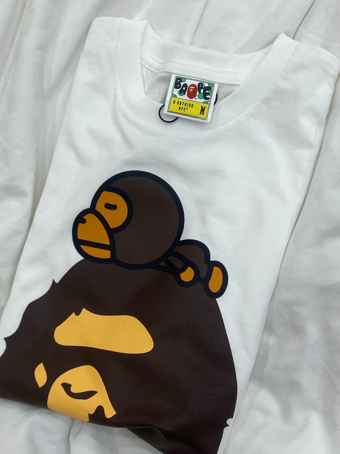 베이프 마일로 온 빅 에이프 티셔츠 M (새상품) 상품이미지3