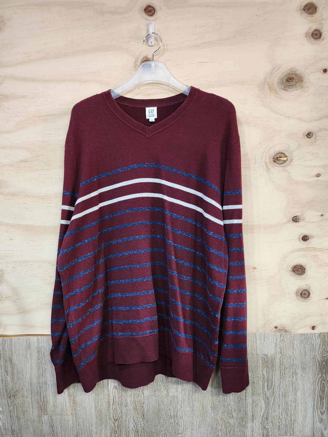 412) 갭 gap 스트라이프 브이넥 니트 상품이미지1