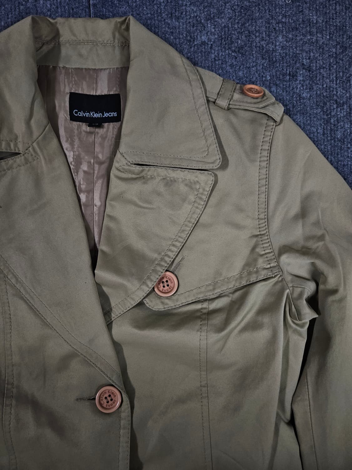 켈빈클라인 베이지 트렌치 코트(급처) 상품이미지2