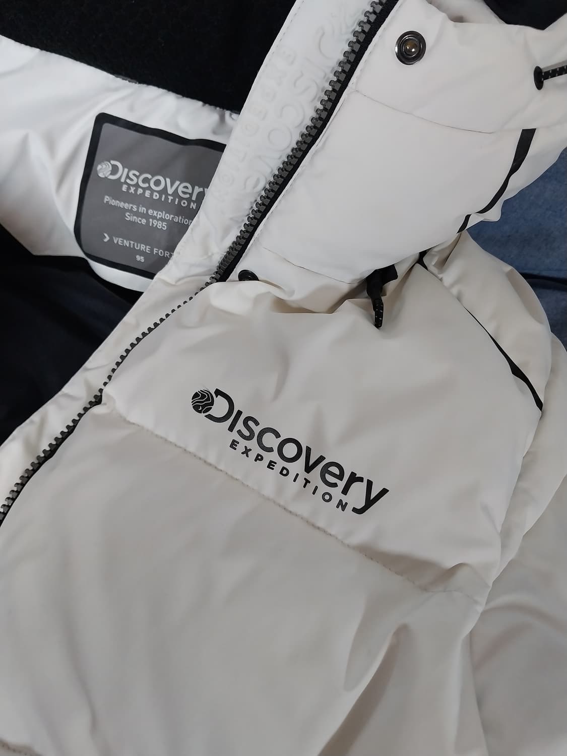 디스커버리  구스다운  후드패딩 상품이미지6