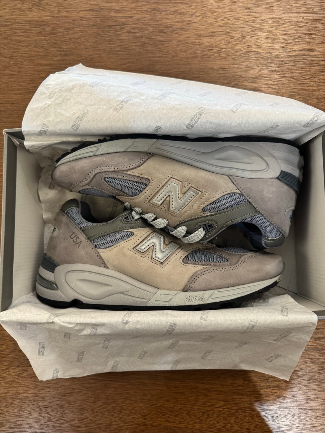[255mm] 뉴발란스 x 더블탭스 990v2 메이드 인 USA 그레이 상품이미지10